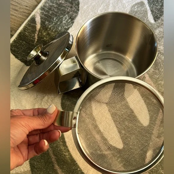 Stainless Steel Bacon Grease Container - Picture 2 of 3